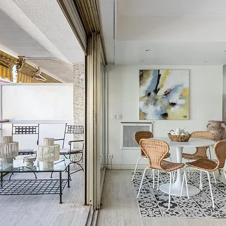 Lägenhet Palm Beach, Sea View Apartment, 100m From Beaches *